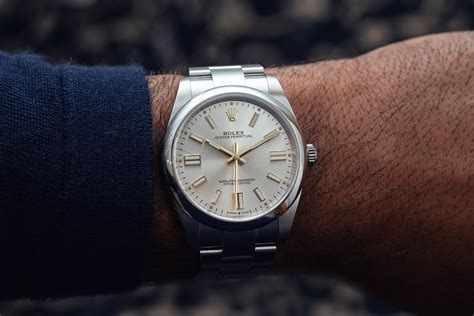 oyster perpetual 41 thickness